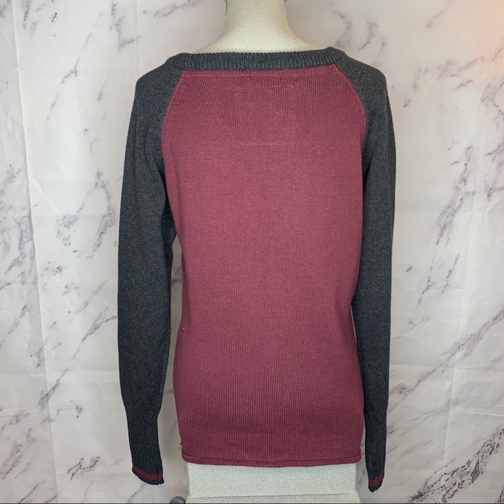 McMaster University | Maroon & Grey Sweater - Picture 7 of 9